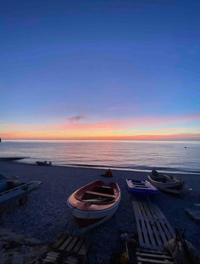 La Petite Marcotte Bed & Breakfast Étretat Eksteriør bilde